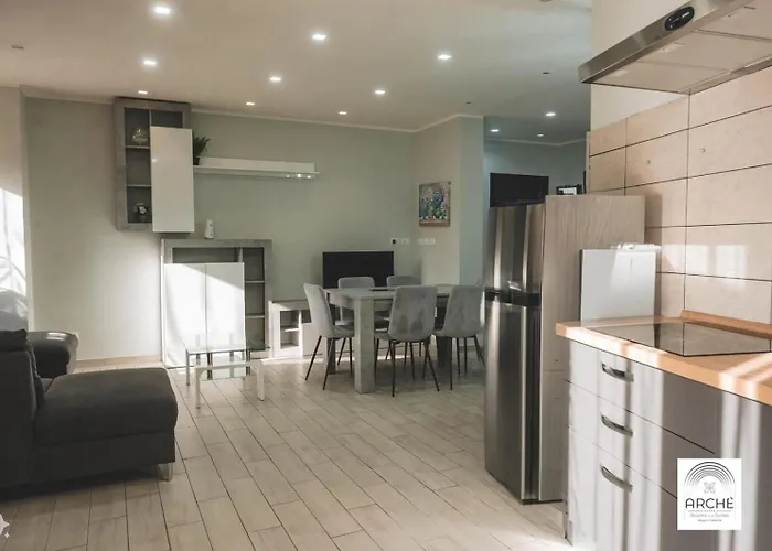 Arche And רג'יו די קאלאבריה