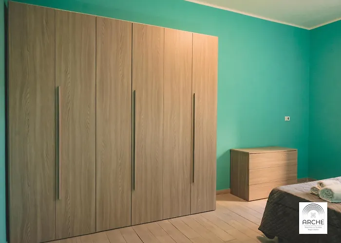 Arche And לינה וארוחת בוקר