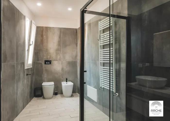 Arche And לינה וארוחת בוקר רג'יו די קאלאבריה